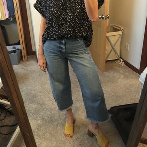 Weekday High waits Wide Leg Cropped Jeans Sz 27